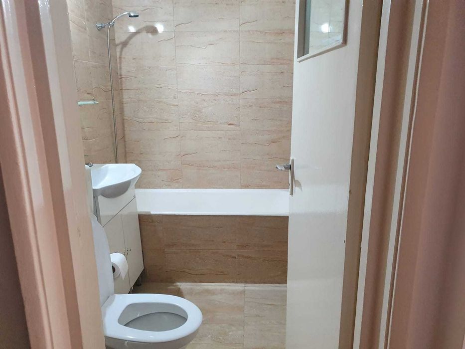 Garsoniera Dristor - fix metrou, se ofera spre inchiriere