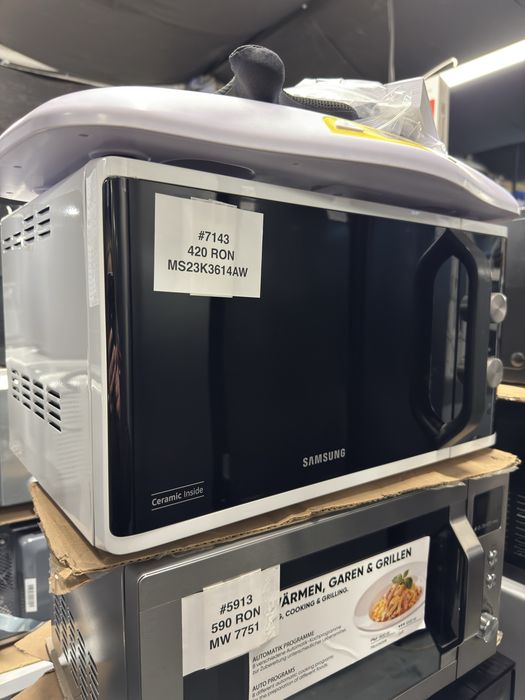 Cuptor cu microunde Samsung MS23K3614AW