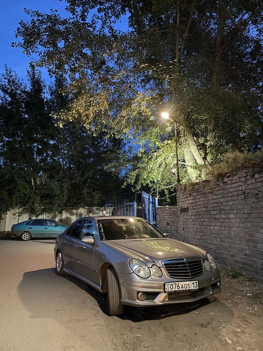 Мерседес машинасы