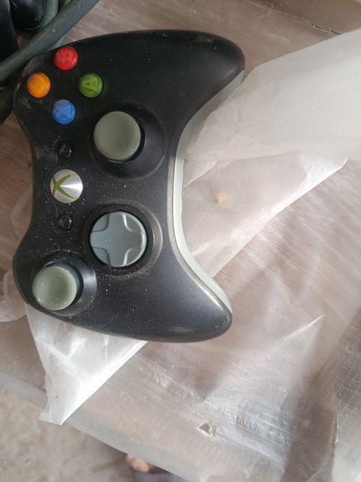 Продам xbox 360 elite