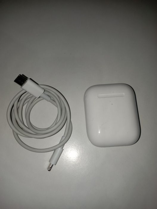 Airpods оригинал
