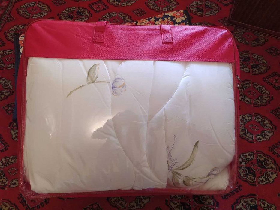 Одеяло новое. Витас