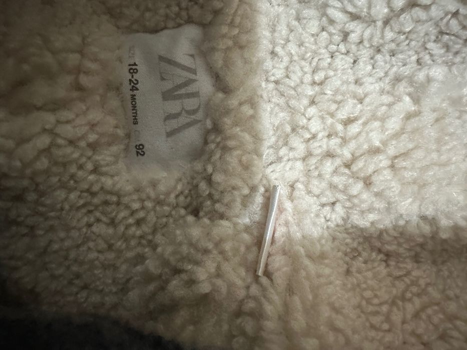 Cojocel Zara, palton Zara, geaca H&M sunt în stare impecabilă