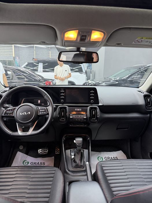 kia sonet full pozitsiya