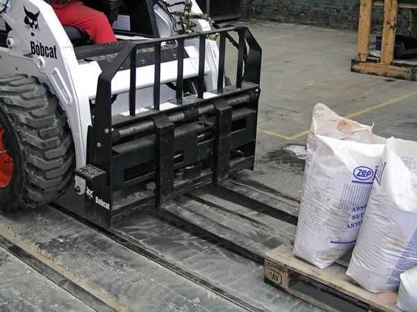 Каменно и Мраморно БРАШНО --Използва се в строителството и градинарств