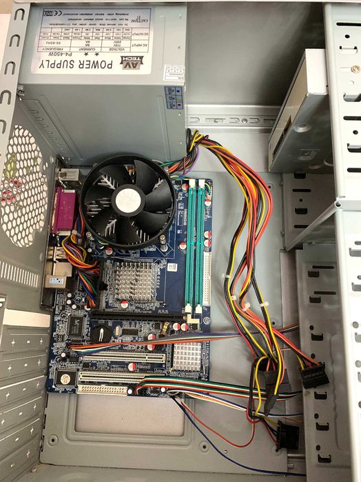 Кейс Системный блок ASRock CPU Xeon