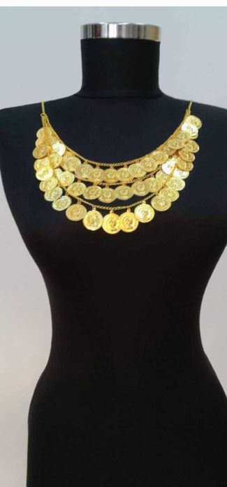 Ръчно изработени колиетс