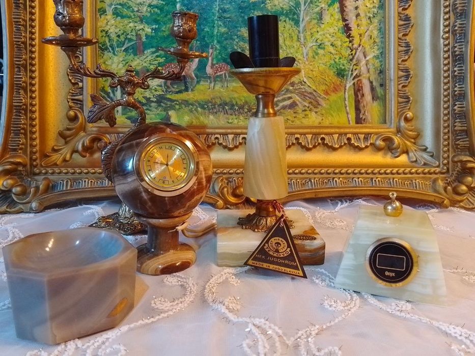 Лампа часы и пепельница из натурального камня Оникс
