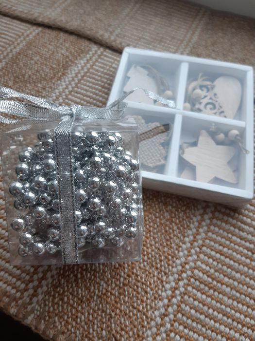 новогодние игрушки