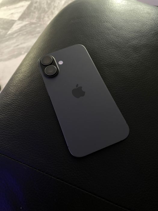 Iphone 17 Black 256 personal, impecabil