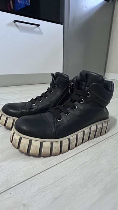 Ботинки женские зимние