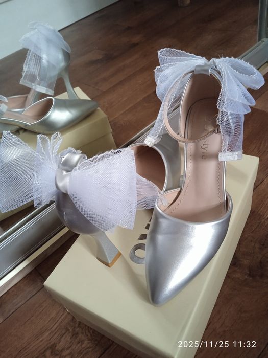 Туфли на корпаративы и той