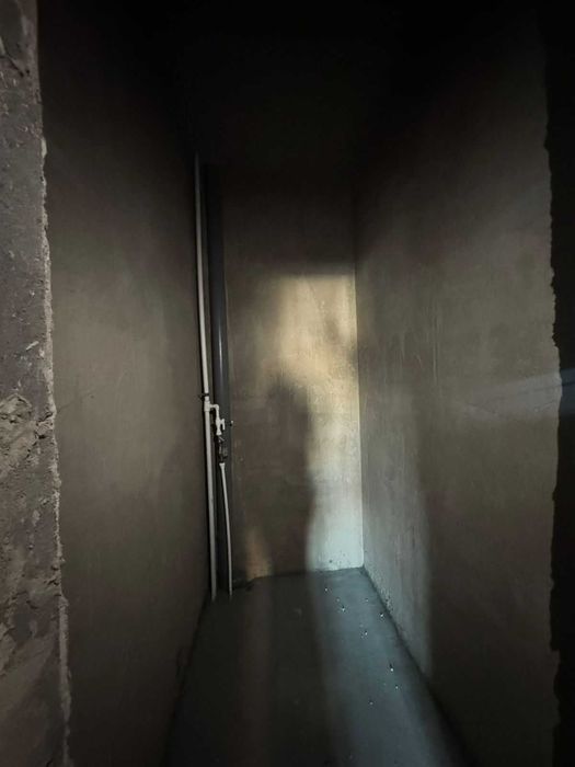 В продаже 3х комн кв Батыс черновая