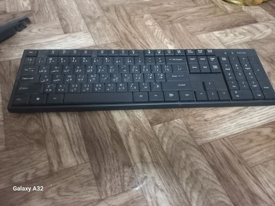 Клавиатура беспроводной для работы продаю