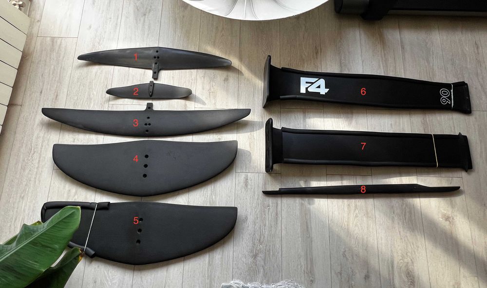 F4 FOILS нов, крила и основа