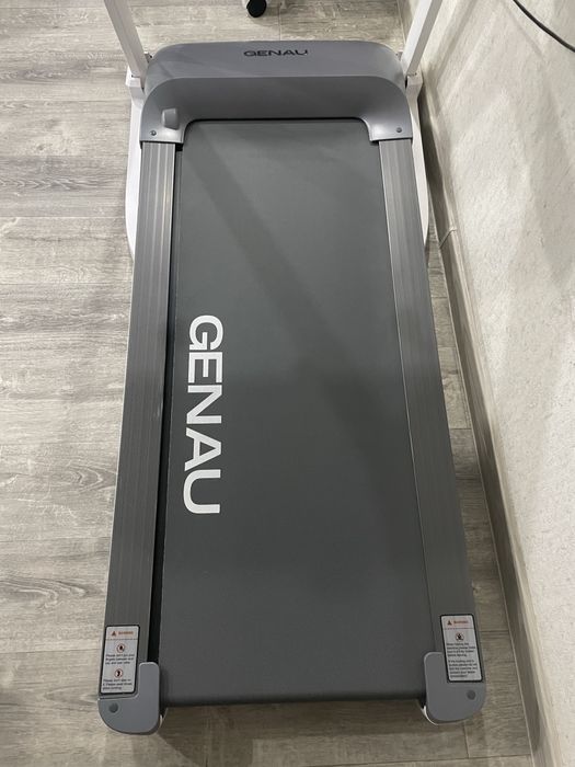 Продам беговую дорожку Genau AirFlex A8