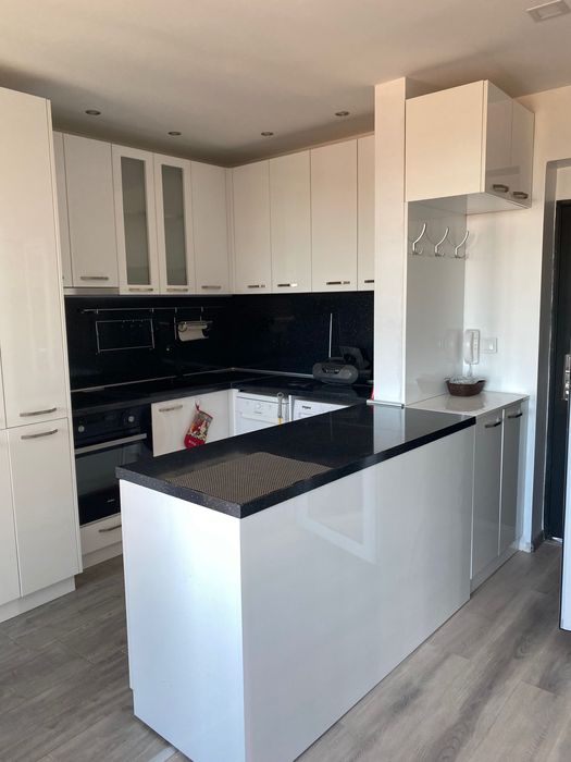 Апартамент под наем