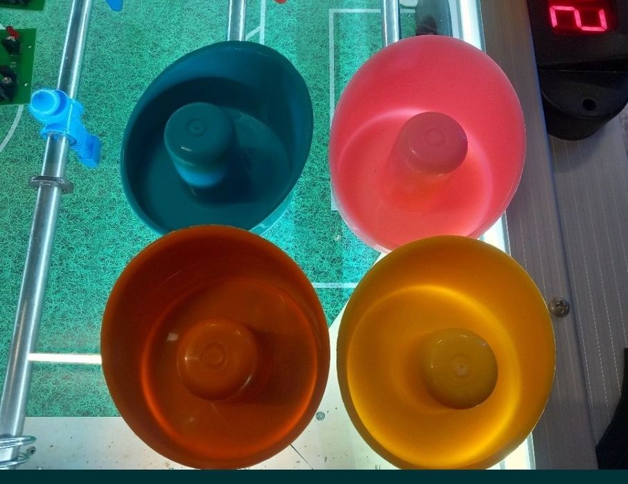 Части за въздушен хокеи и Боксови круши