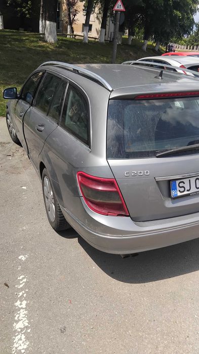 Mercedes-Benz C 200