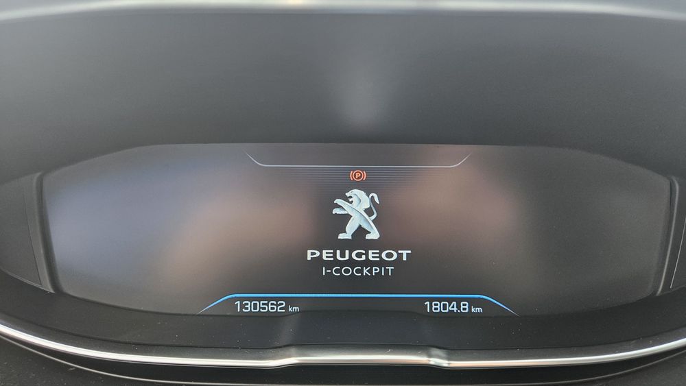 Peugeot 3008 an 2019 automat