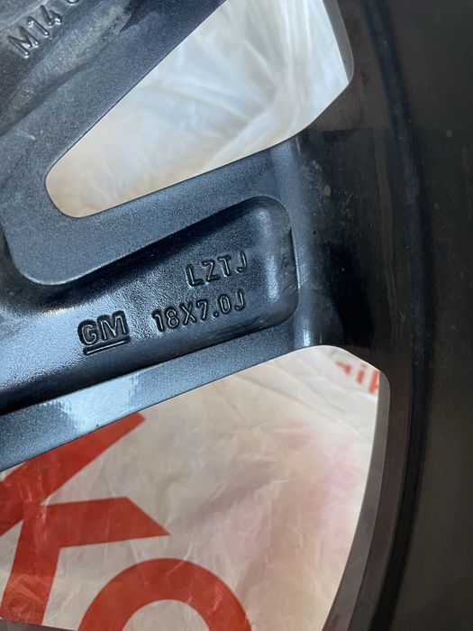 Продам диски R18