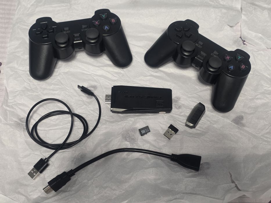 набор джойстиков + приставка под восстановление
