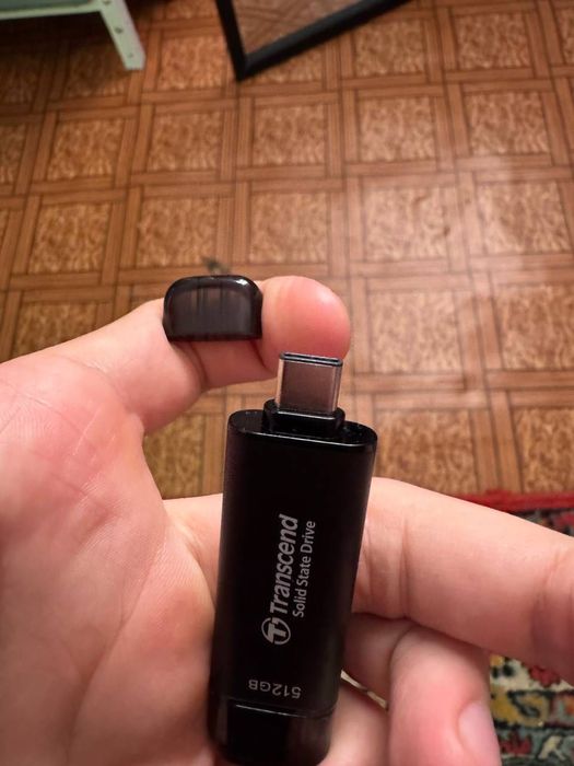 kompyuter flesh-diski