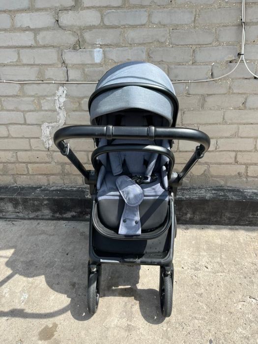 Продам коляску Ining Baby