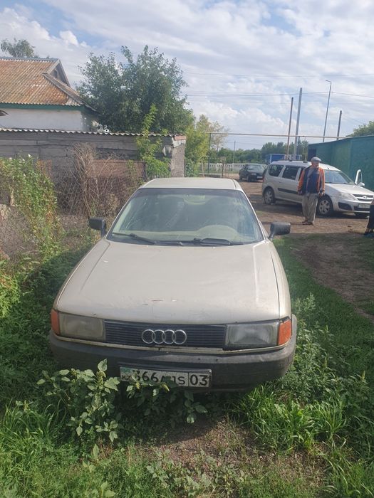 Ауди б3 седан на карбюраторе