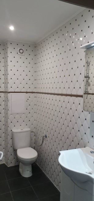 Дава се под наем Тристаен апартамент в София, Кръстова вада - 105 кв.м за 841.5 € - Снимка #3