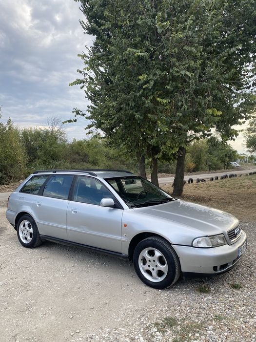 Audi A4 1.8 газ/бензин