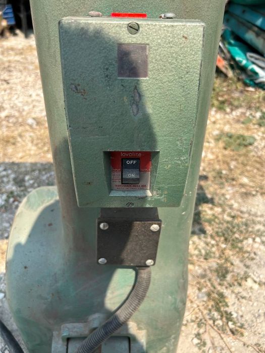 Полираща машина гриндер шлайф шмиргел внос от Англия 220волта