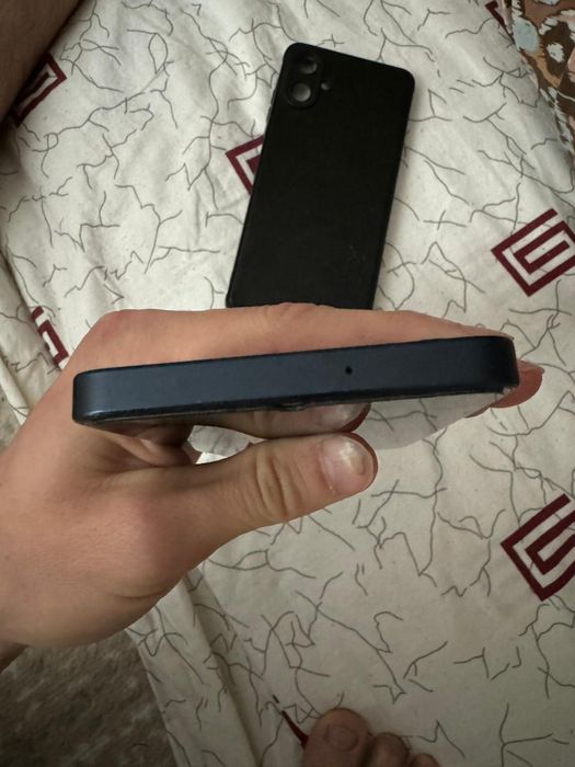 Самсунг А06 64гб