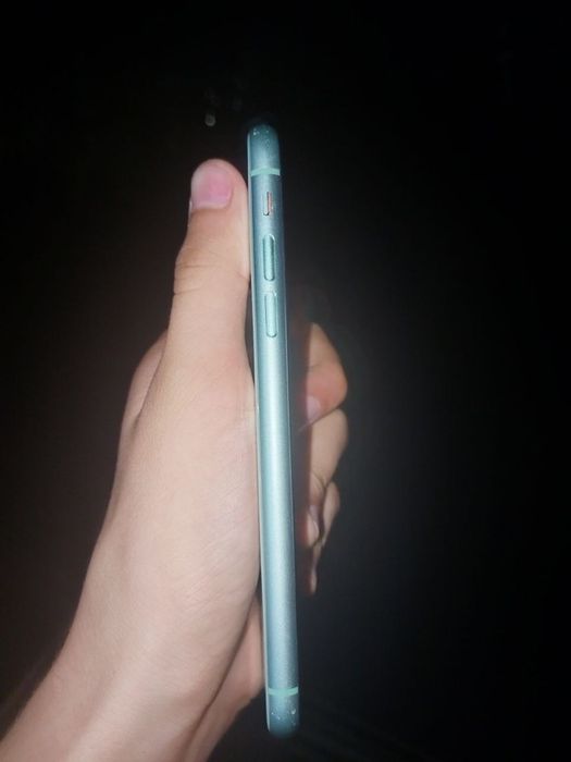 Iphone 11 128 gb aybi rasmda bor