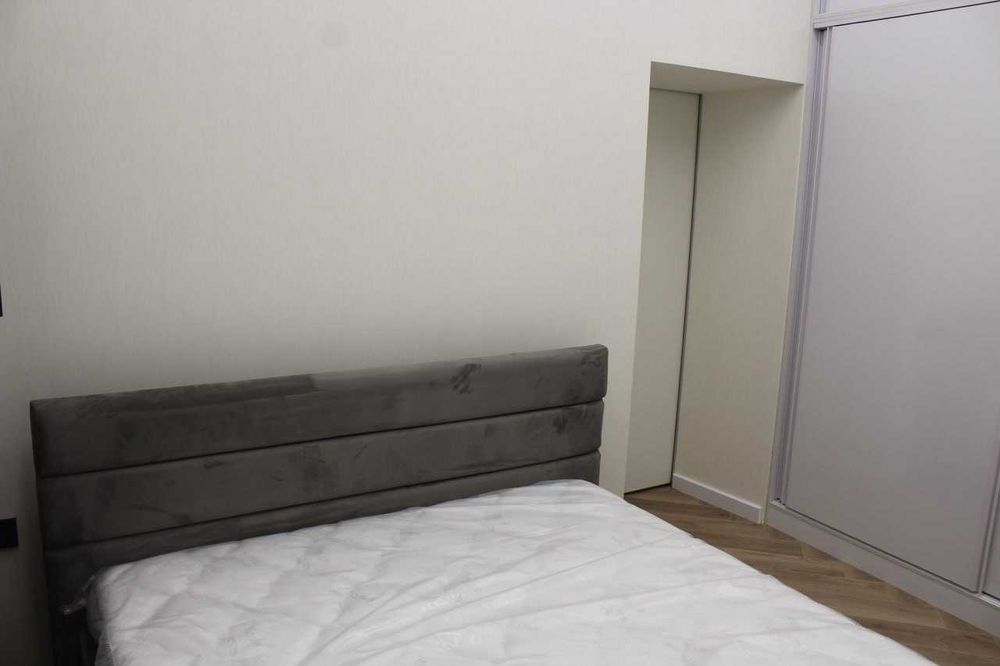 продается 3 комнатных квартира