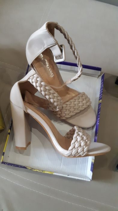 Женские босоножки,летние