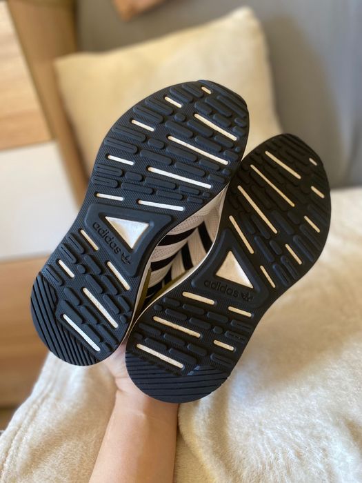 Спортни обувки Adidas
