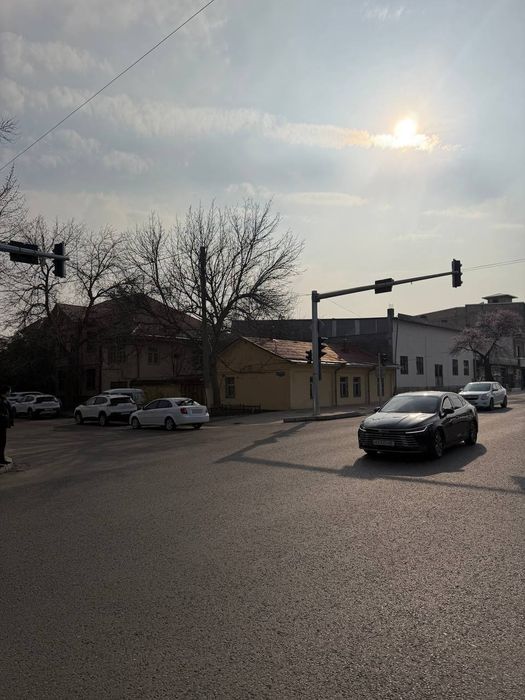 Бадамзар Кази махалля 1-Линия 3.4 соток 
Земельной участок
Юнус-абадс