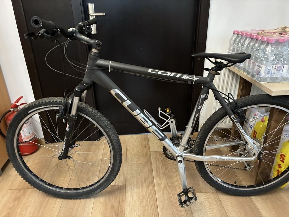 Vand doua bicicleta Cube si Carpat  ambele frane gidraulice