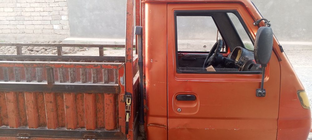 Moshina modeli:Matarol rangi qizil ,yili 2014, kraska yaxshiiiiiiiiiii