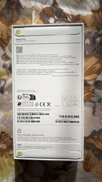 Iphone 17 Pro, Deep Blue 512GB  в гаранция