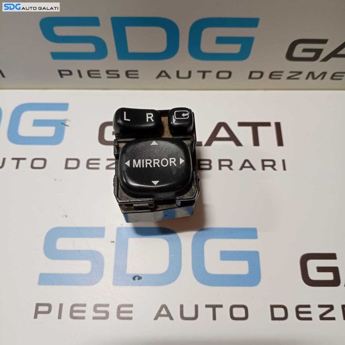 Buton Oglinzi Reglaj cu Pliere Rabatare Electrica Toyota Avensis T25 2003 - 2009 Cod 183575 [M4168]