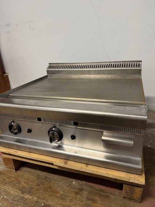 Grill / Gratar pe gaz inox profesional folosit 3 luni