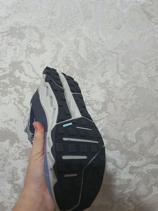 Suv o'tkazmaydi OnCloud Horizon в наличии 40 размер