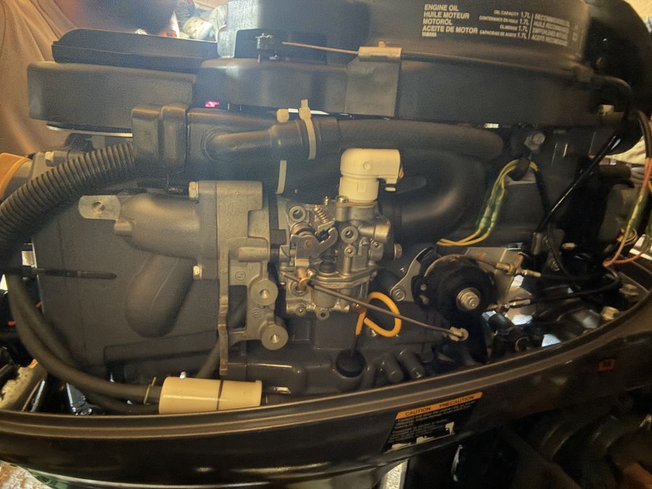 Надуваема лодка YAM 400S  Yamaha с Двигател Yamaha 25