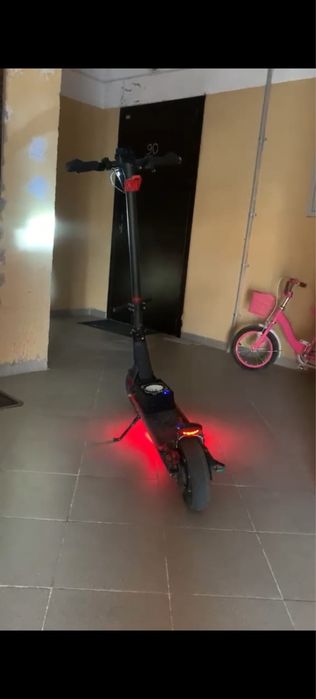 самокат tribe ..
