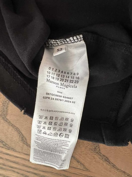 Тениска Maison Margiela MM6 NUMERIC *ОРИГИНАЛНА* Размер М-L
