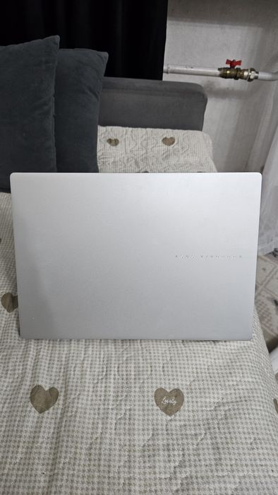 Ноутбук Asus Vivobook S14