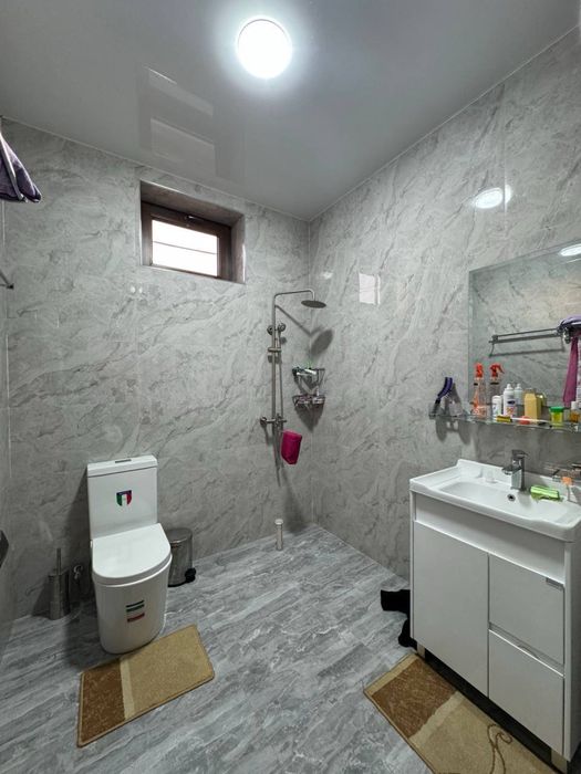 Урикзор (Учтепа тумани)  4 сотих 7 хона Евроремонт