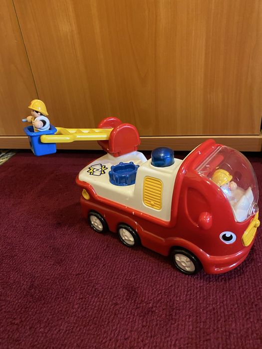 Игрушки машинки Америка